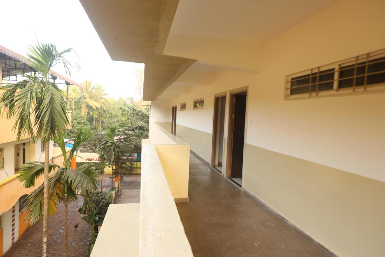 Shree Swami Samarth Resort ดิเวเอการ์ ภายนอก รูปภาพ